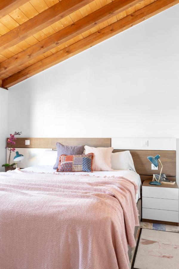 Apartamentos Ejemplares Alcalá de Henares Екстериор снимка