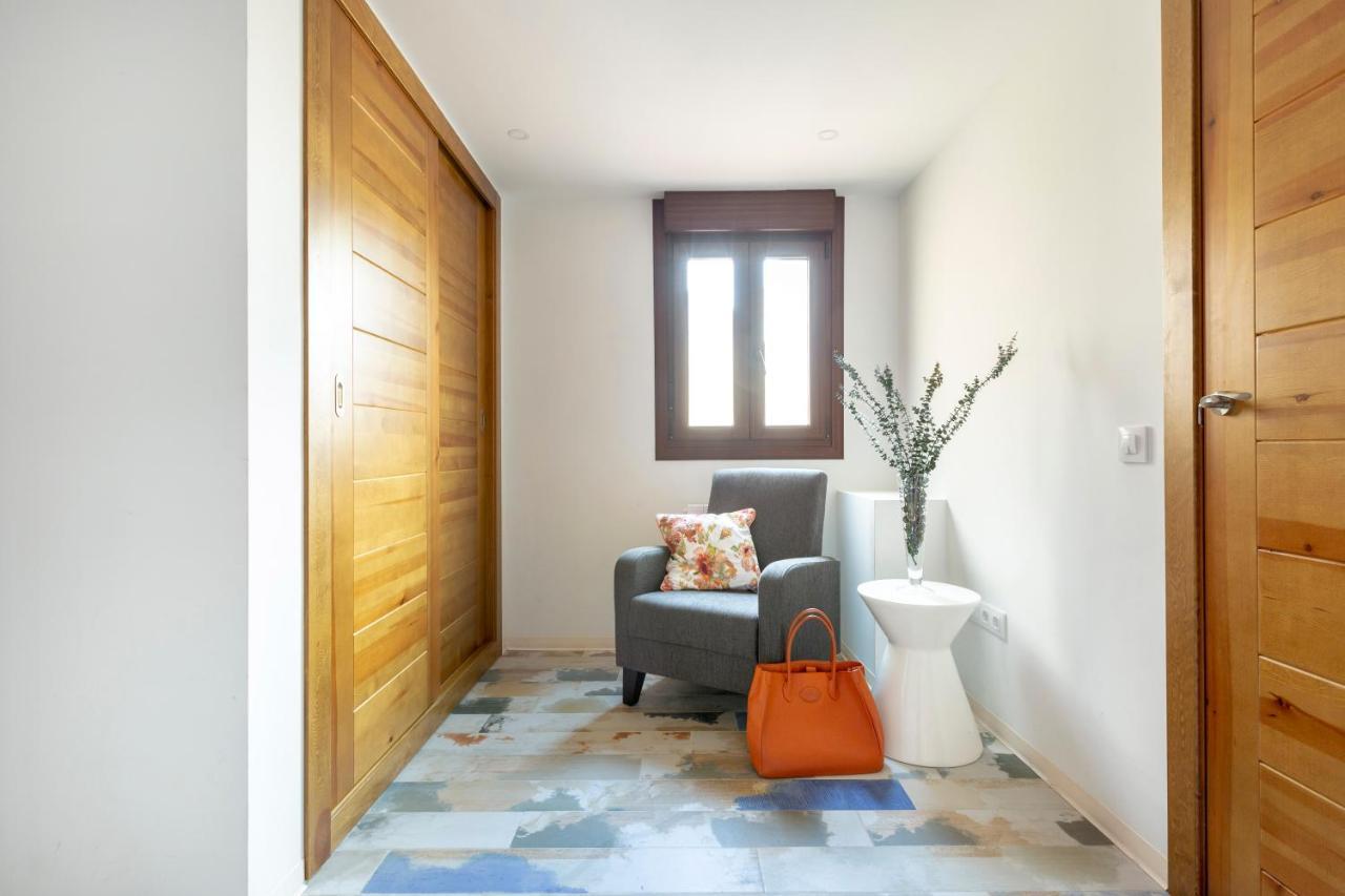 Apartamentos Ejemplares Alcalá de Henares Екстериор снимка